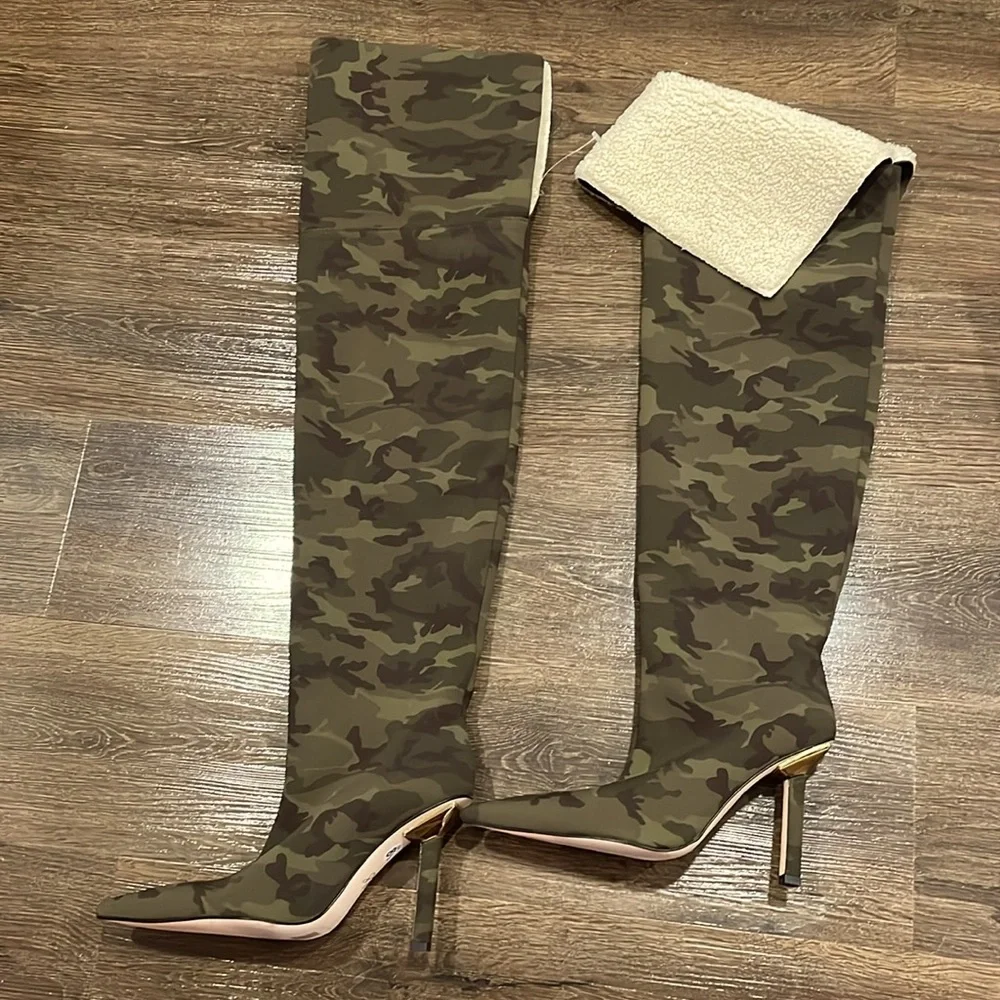 GOOD AMERICAN High Kickstand Camo Over The Knee Boots
